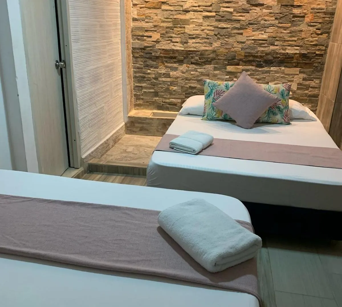 Homestay Hospedaje Manga Cartagena Bueno Bonito Y Barato Colombia