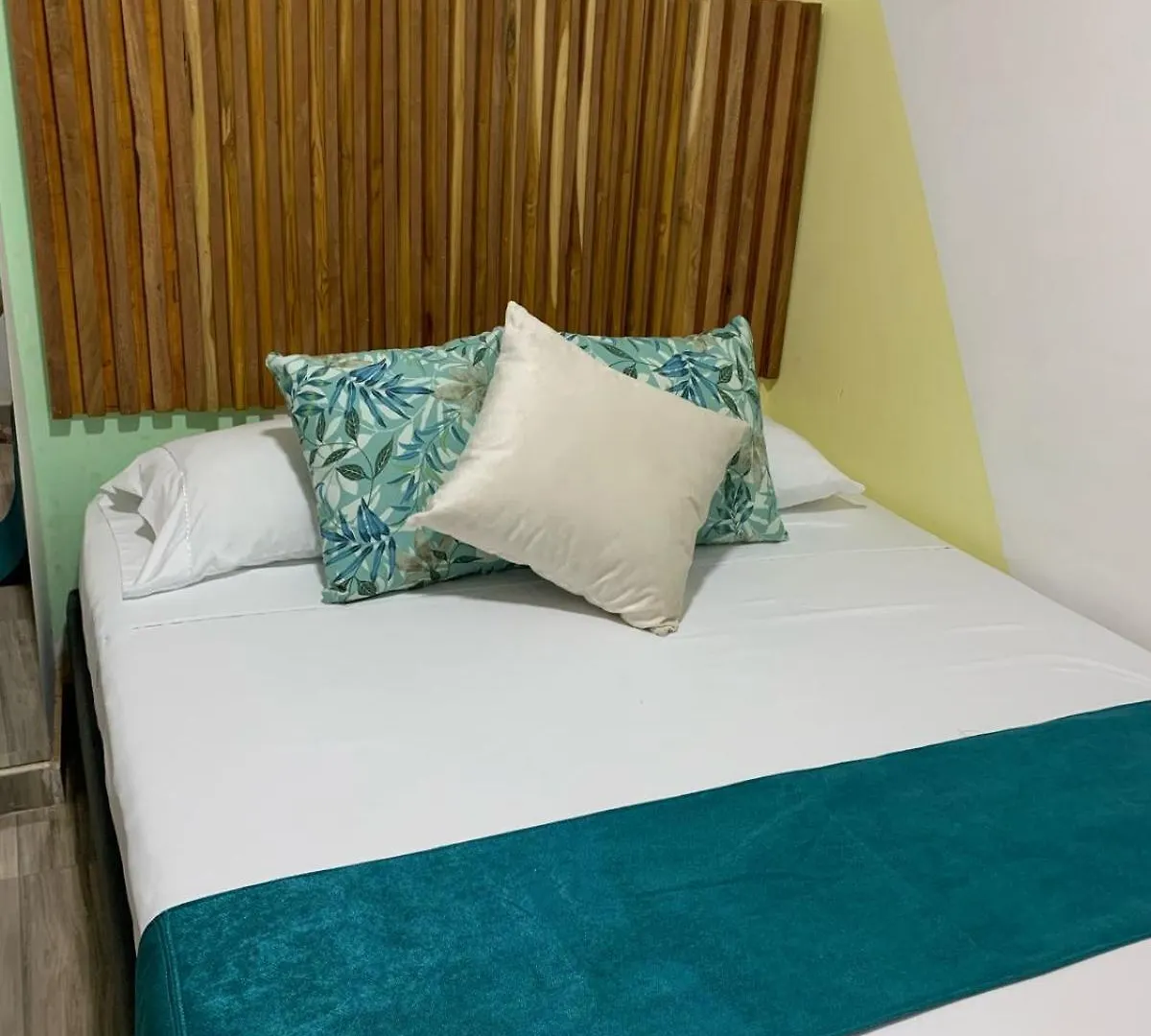 Hospedaje Manga Cartagena Bueno Bonito Y Barato Homestay